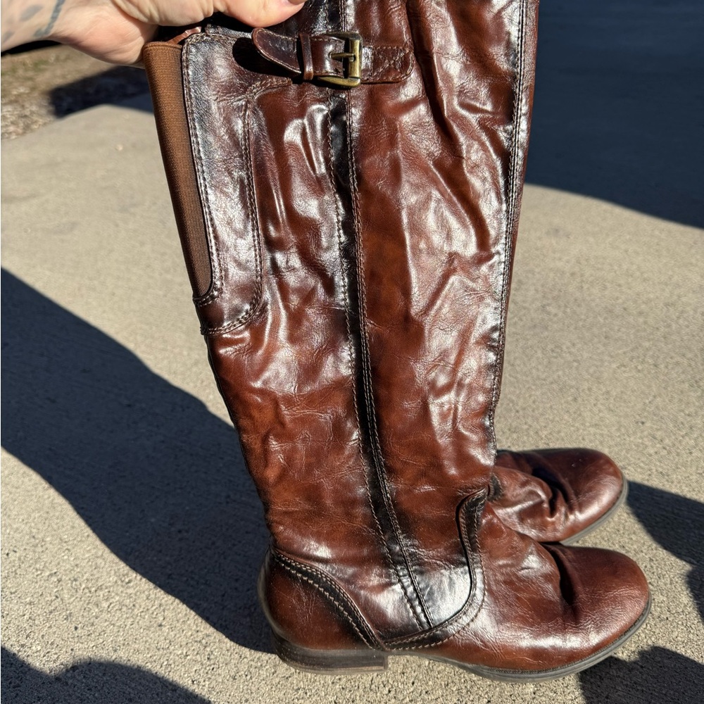 BareTraps Brown Heeled Boots